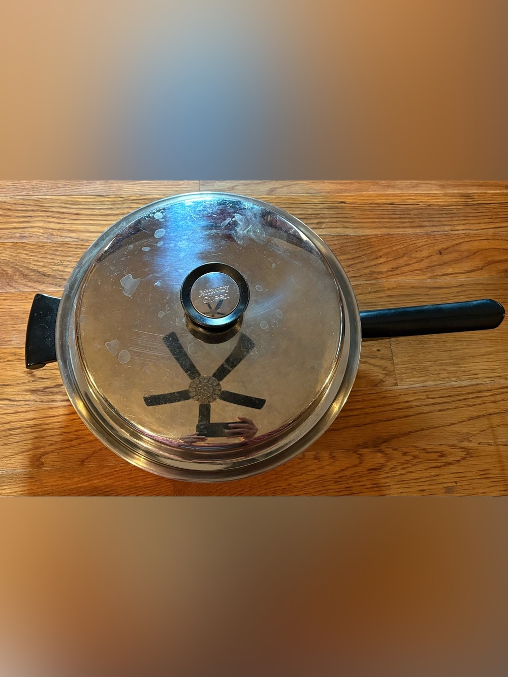 Amway Queen 18/8 Stainless Steel 3 Ply 10.75" Skillet